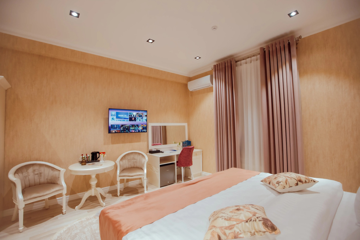 Silk Road Empire Hotel