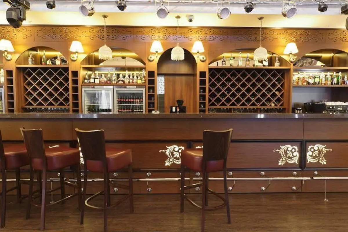 Отель Дрозды Клуб