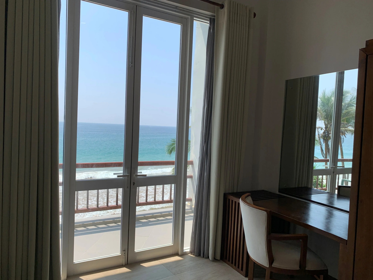 Отель Refresh Blue