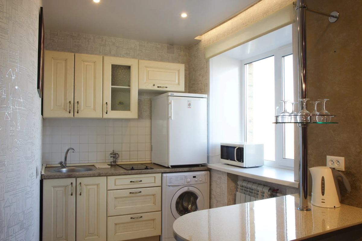 Апартаменты двухкомнатные с джакузи на Горького 1