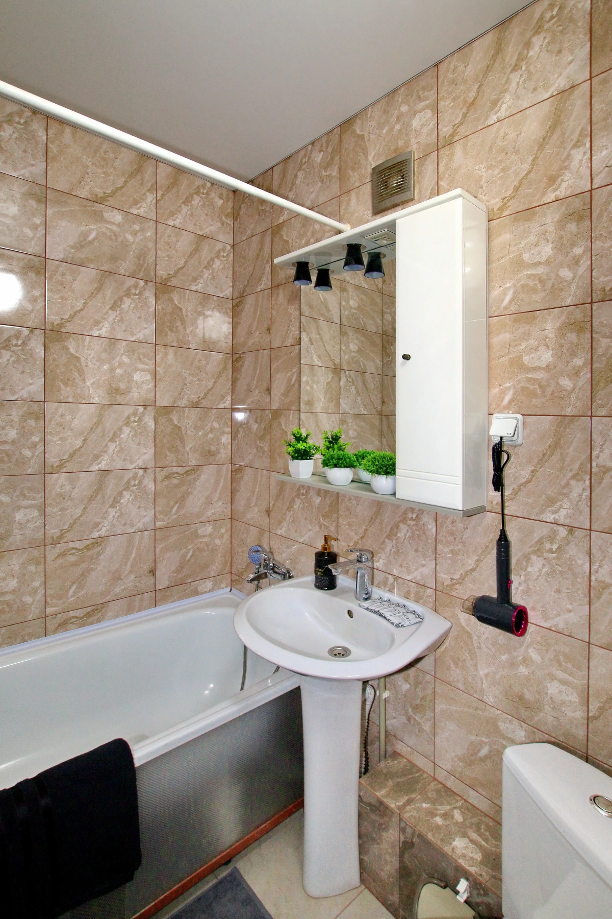 Квартира на Пушкинской набережной