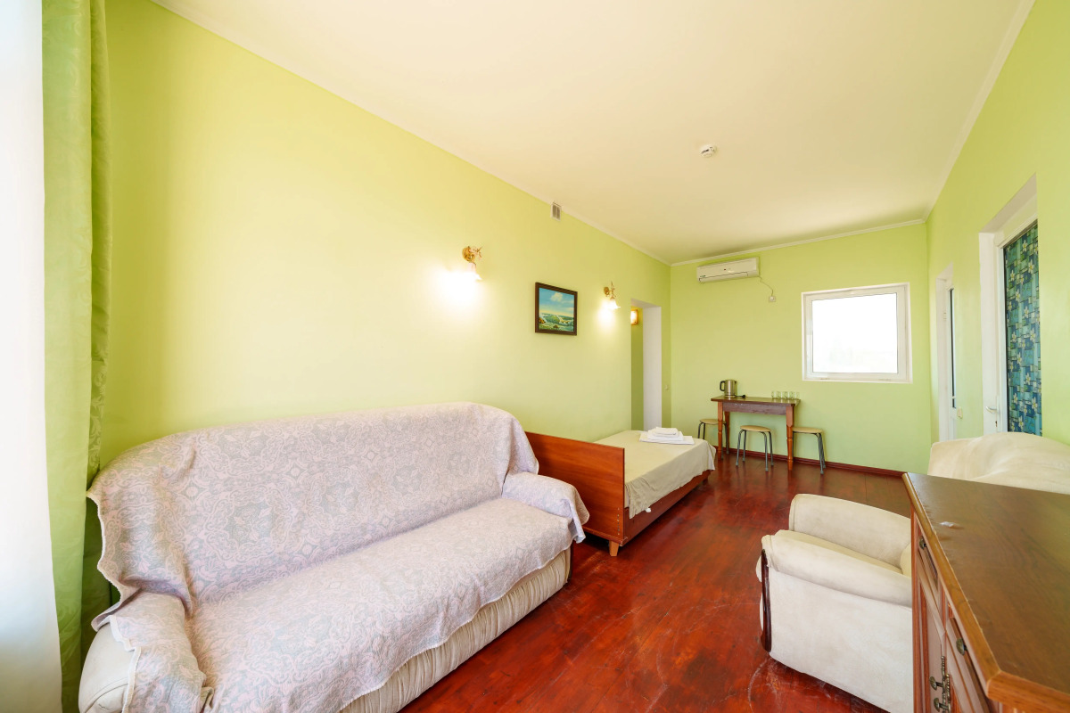 Отель Золотые Пески