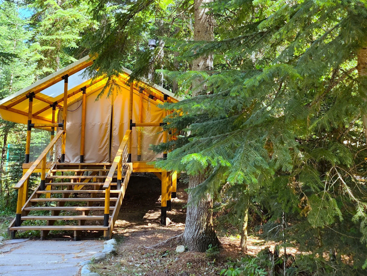 Отель Гoры Village