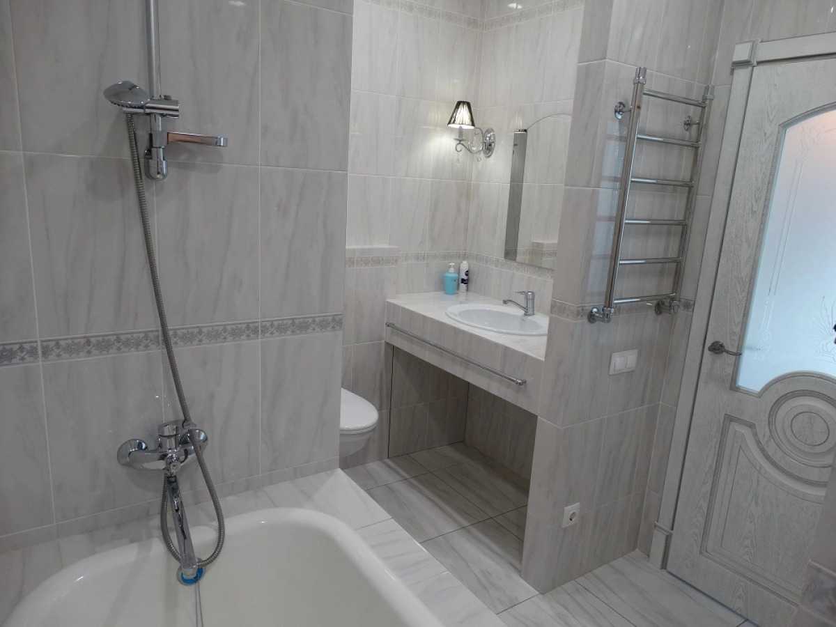 Апартаменты на Дворянской