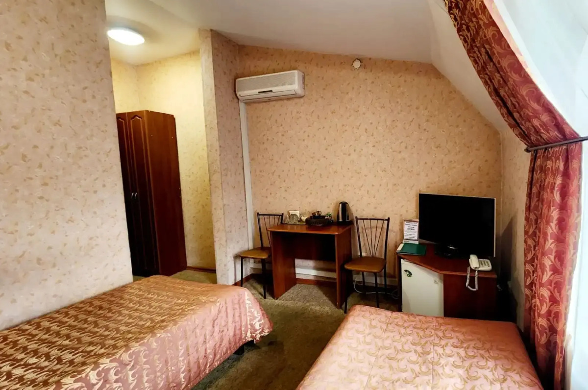 Отель Колибри