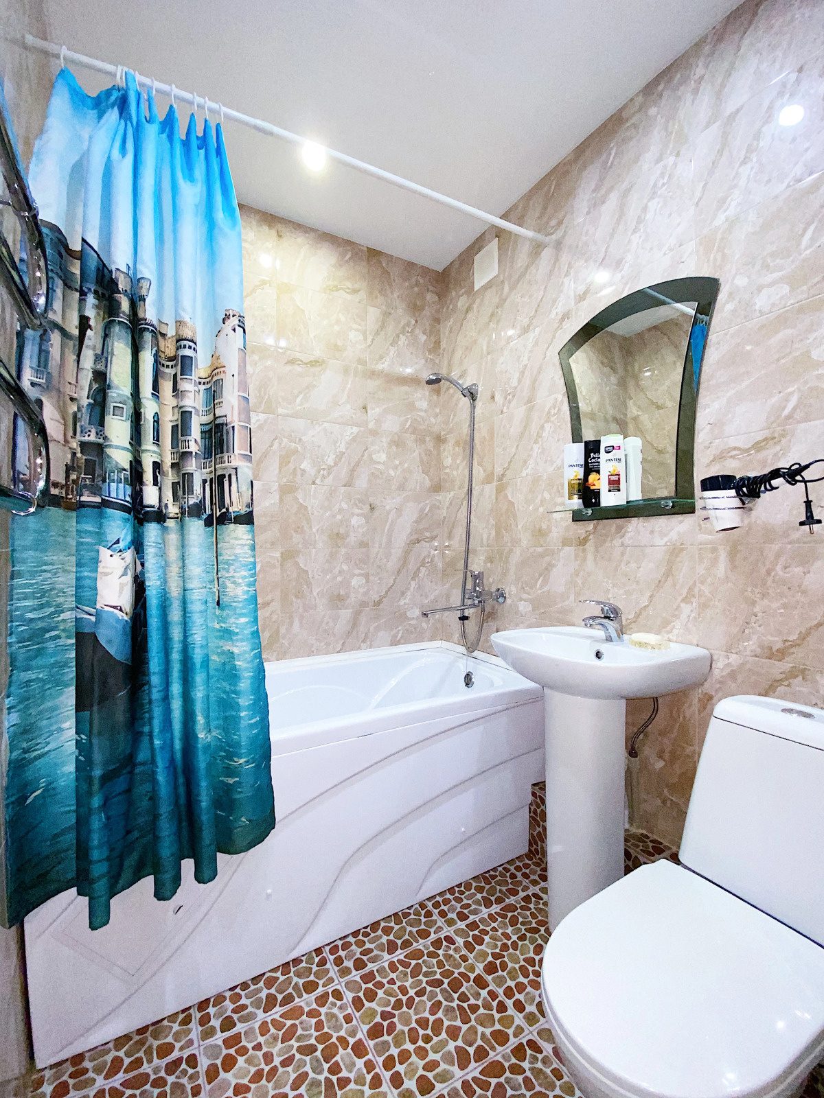 Апартаменты на улице Грибоедова 1