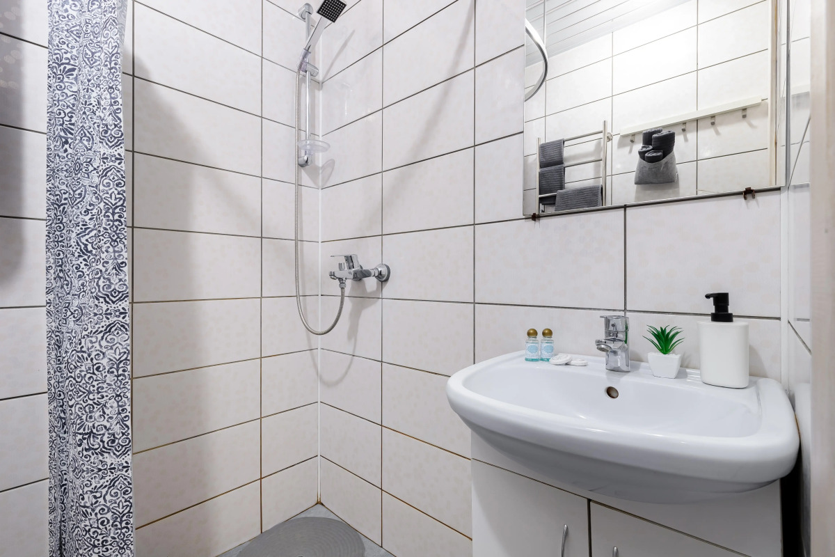 Частный дом часть с 2 спальнями с видом на горы