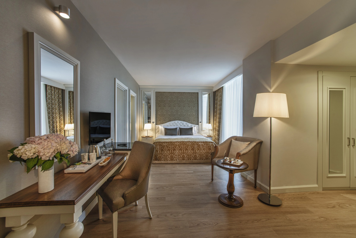 Aska Lara Resort & Spa Hotel