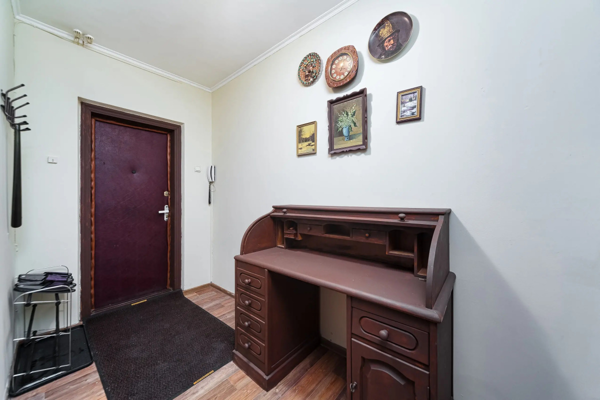 Апартаменты Семейная Квартира на 6 человек м.Домодедовская