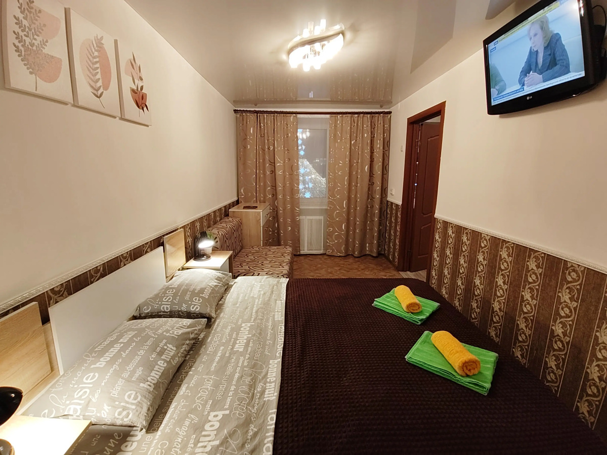 Квартира с Видом на Площадь Пять Углов