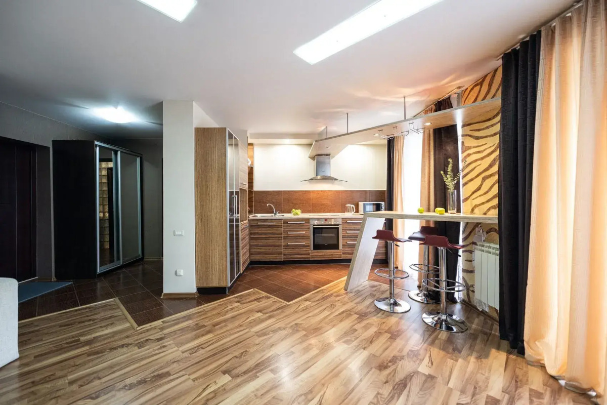 Апартаменты Пять Звёзд на улице Соне Кривой