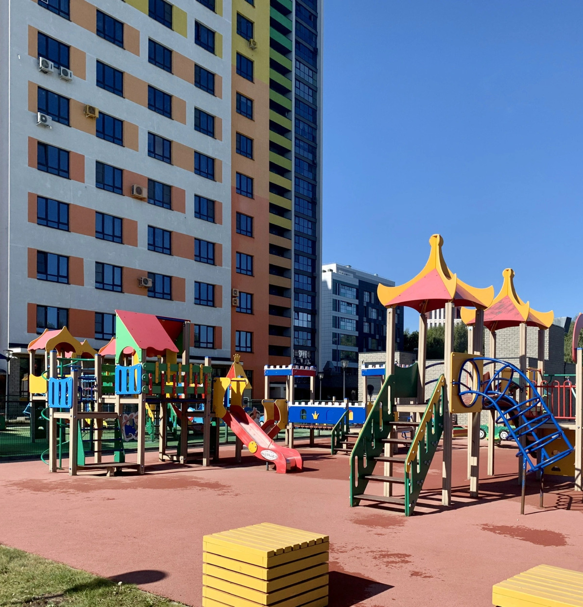 Апартаменты на улице Родионова 192