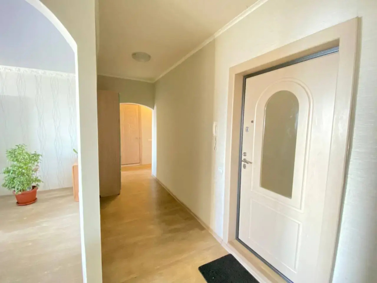 Квартира 2х Комнатная Просторная Светлая с Потрясающим Видом на Город