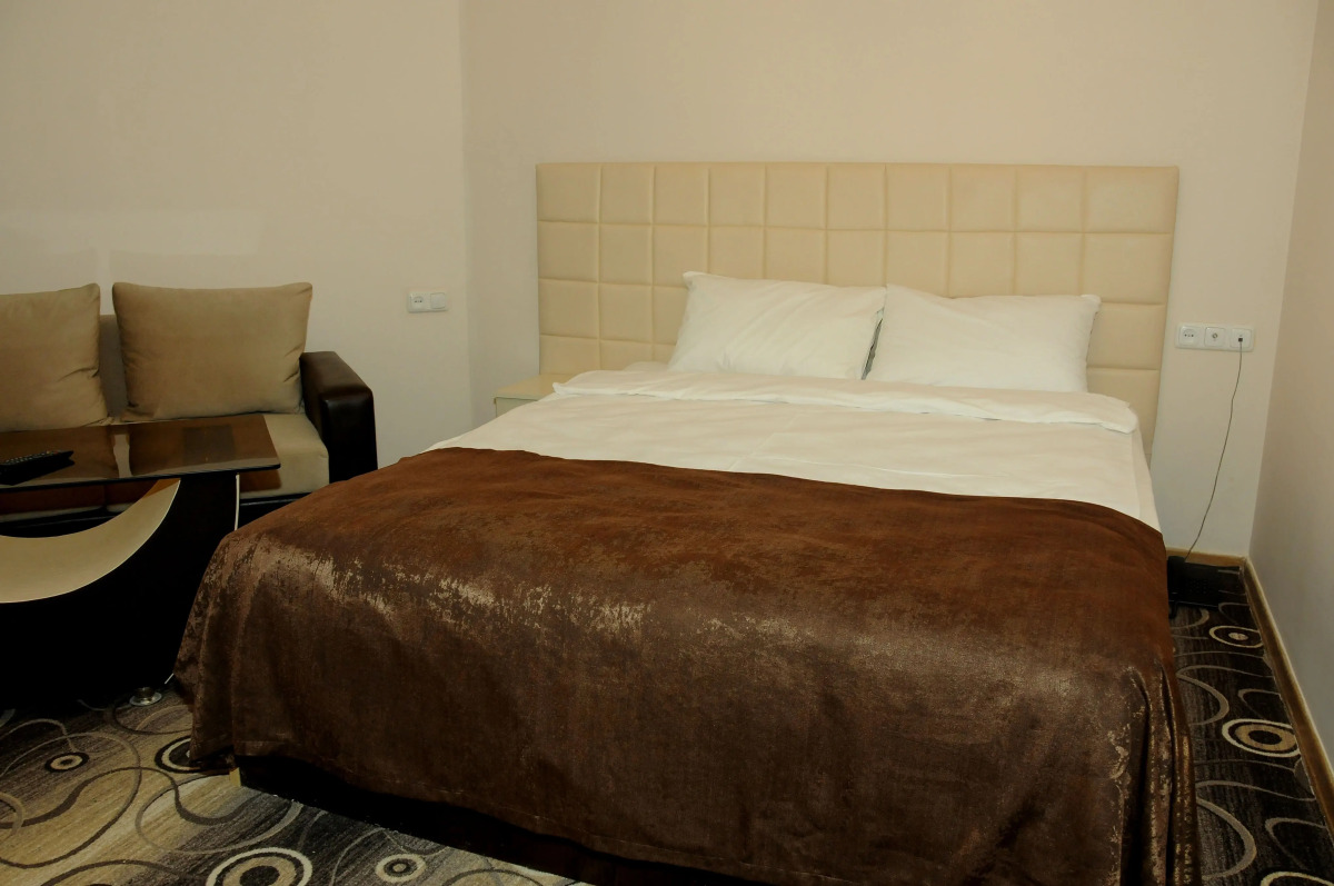 Отель Нор Ереван