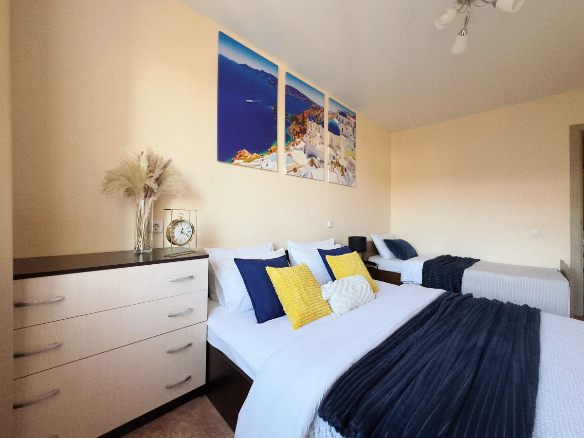 Большая трехкомнатная квартира на Московском проспекте