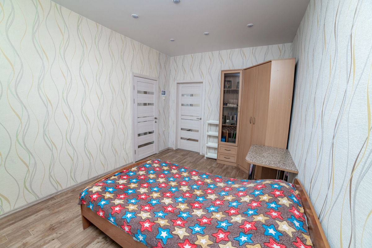 Апартаменты Четырехкомнатные на Энтузиастов 3