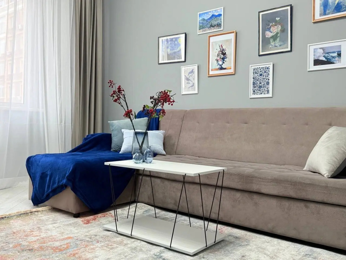 Квартира Просторная 2-комнатная на Даниялова 101