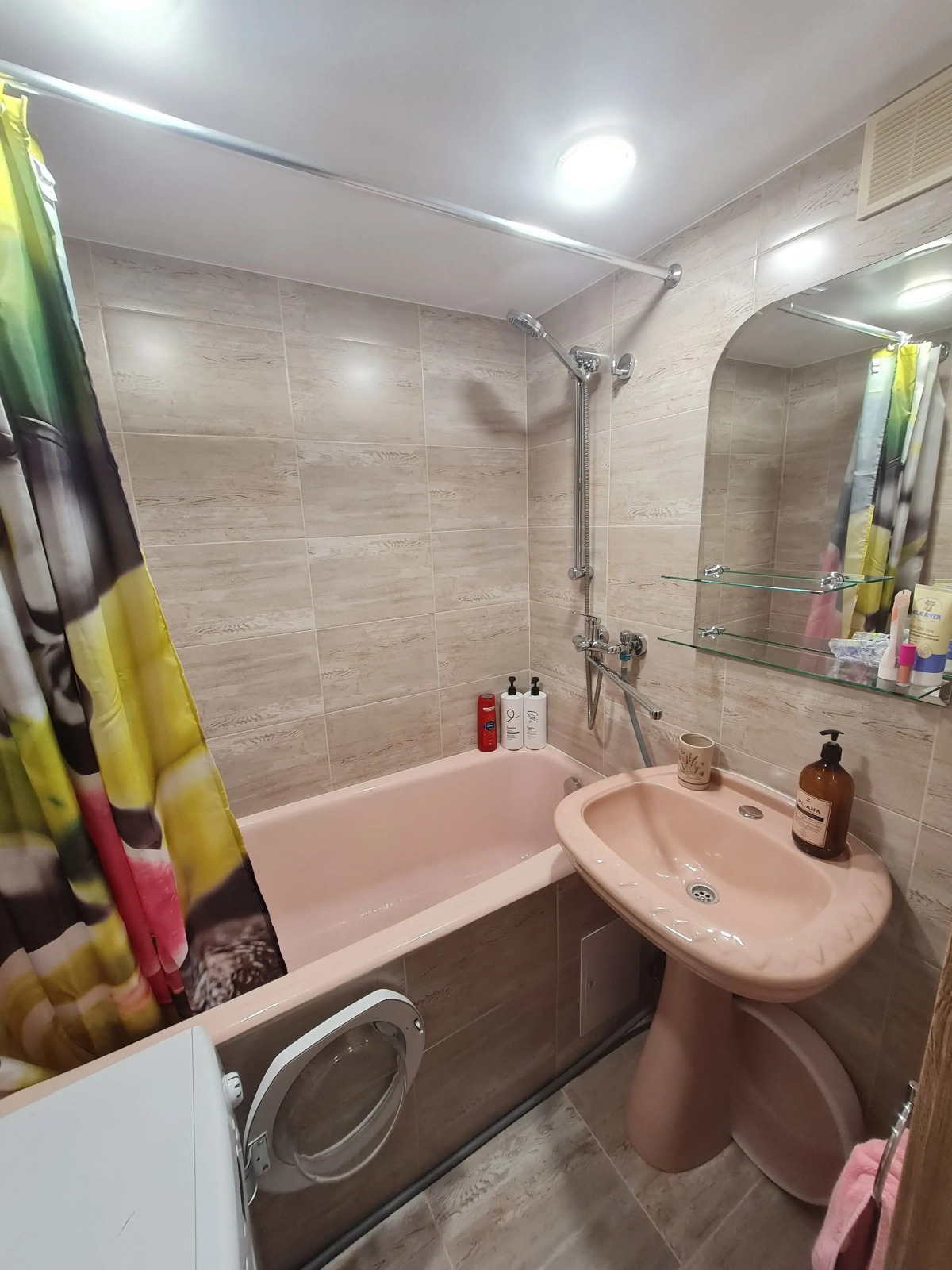 Квартира Двухкомнатные апартаменты, 2 кровати