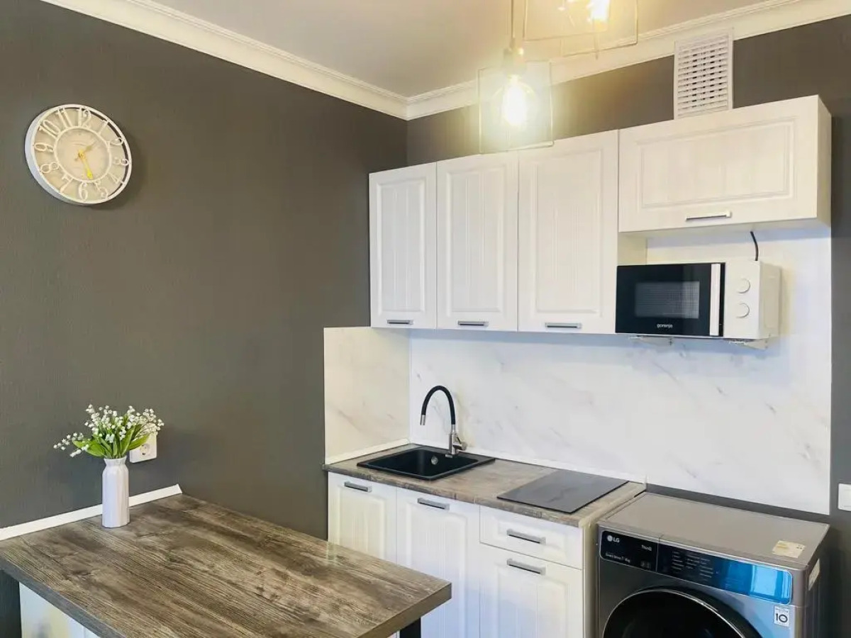 Квартира студия рядом с Экспо