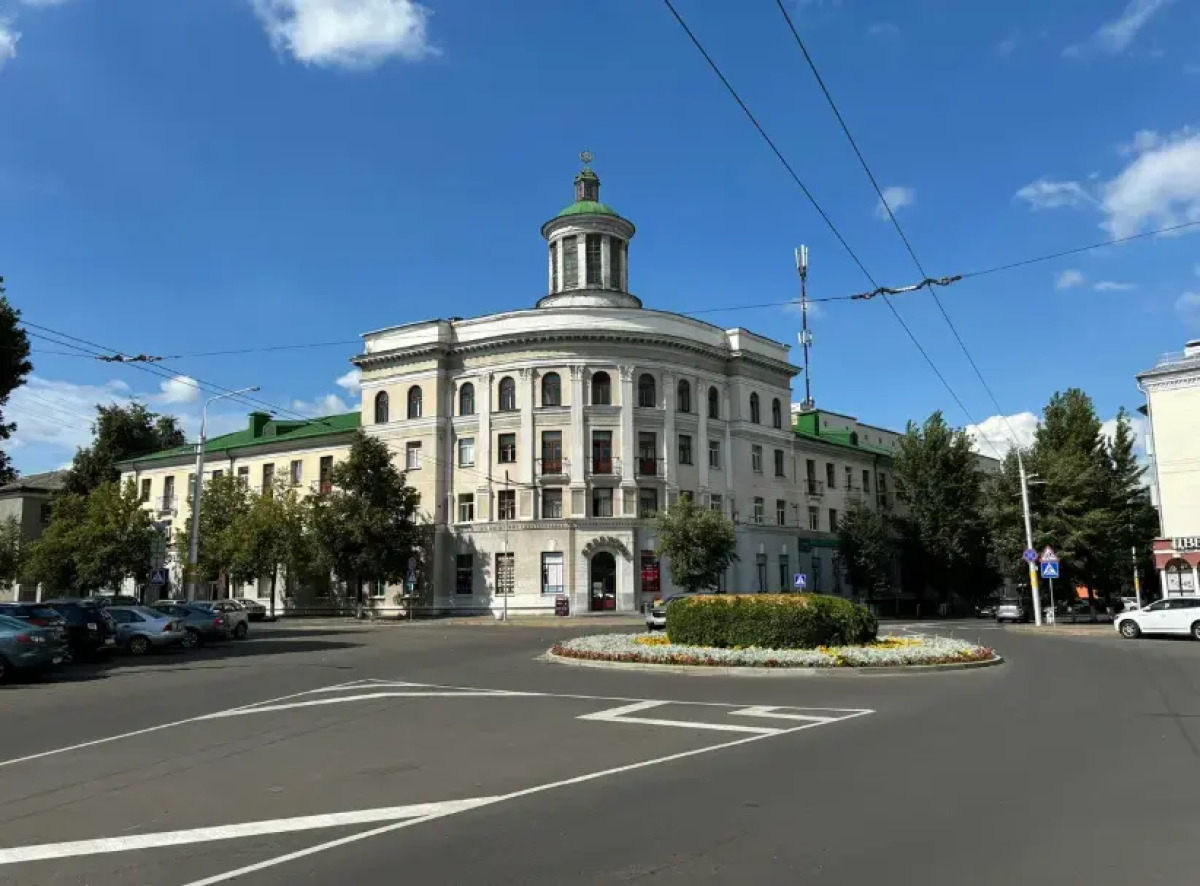 Амакс Премьер Отель