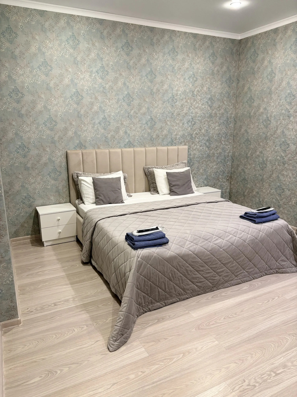 Квартира Новороссийская 111