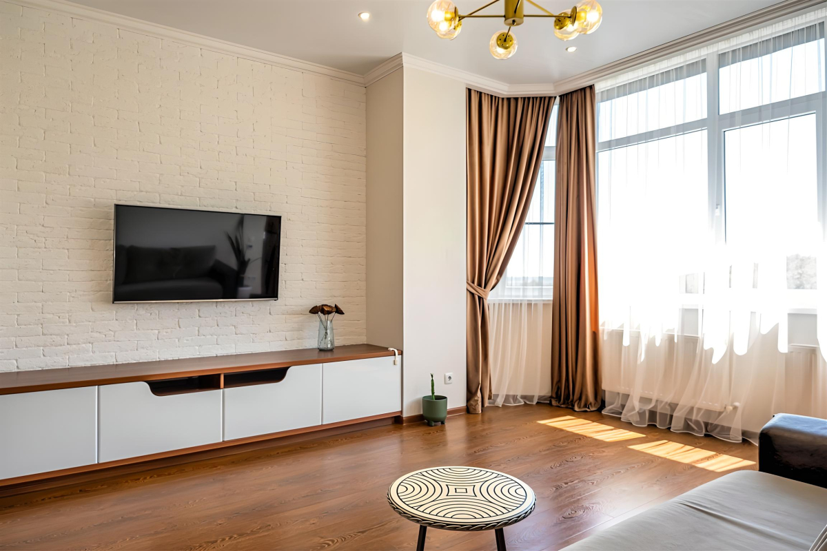 Апартаменты в центре города с видом на парк