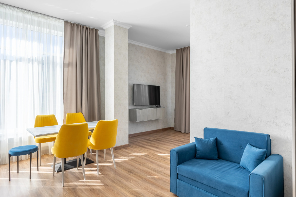 Отель Харес