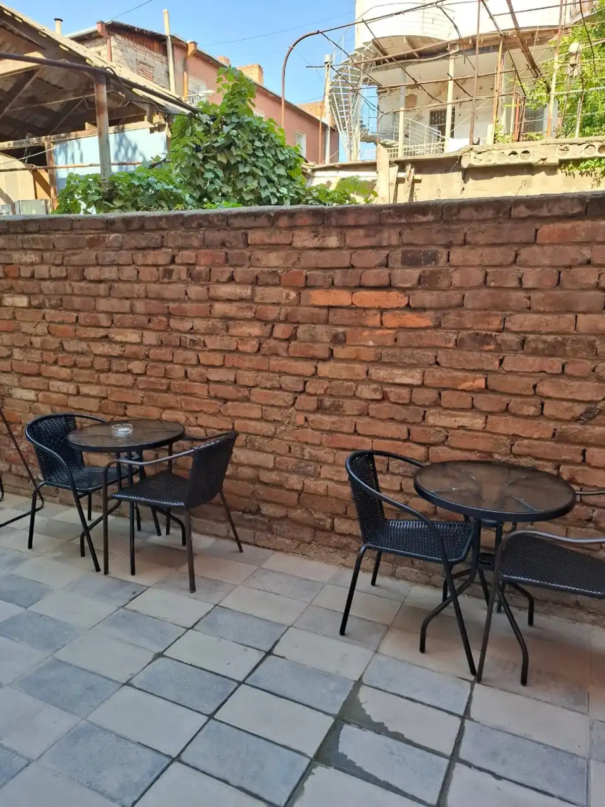 Апартаменты Nebula Inn