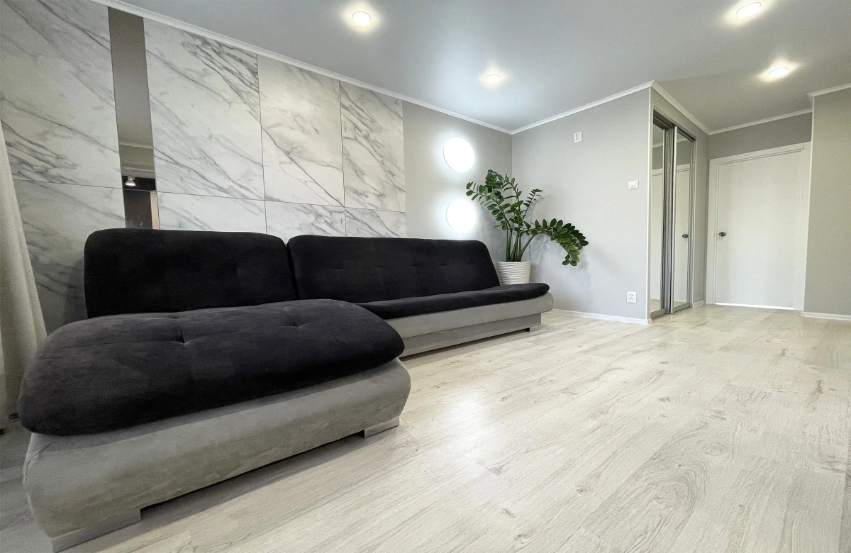 Апартаменты Добрые сутки на Мерлина 23-64