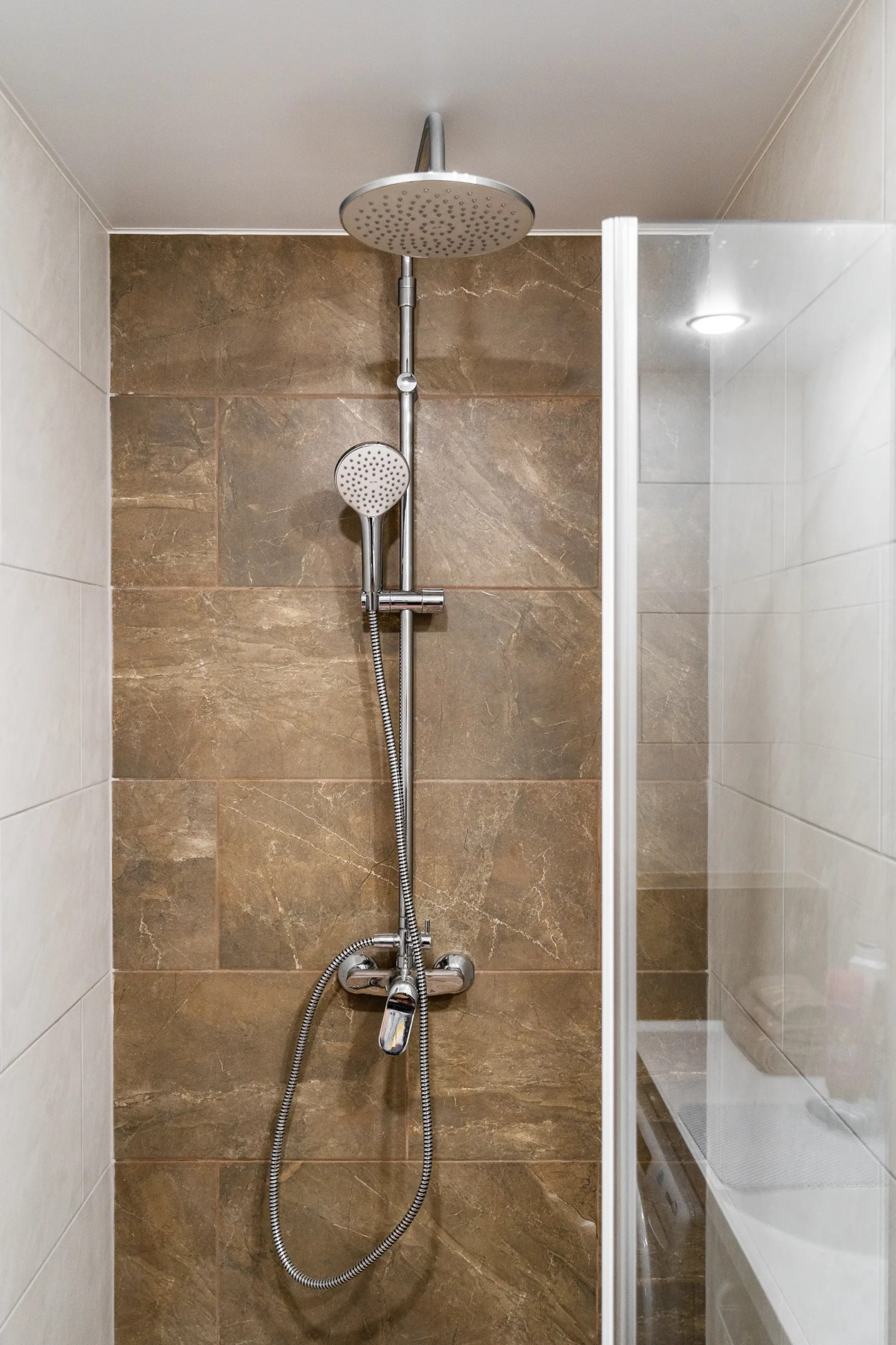 Апартаменты GLOBALSTAY. Новые студии 2 мин до метро Кировский завод