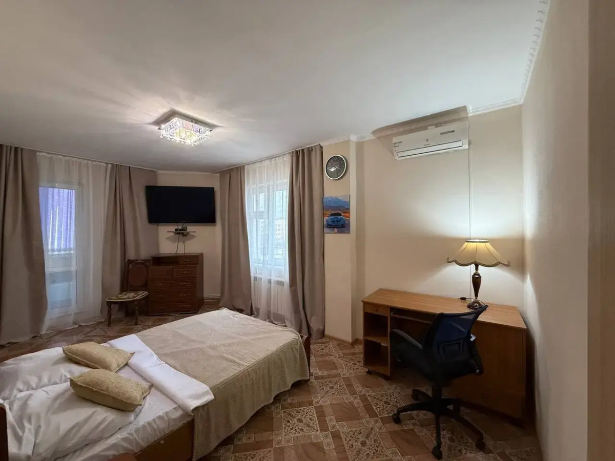 Квартира 2-ух комнатная квартира у Областной больницы