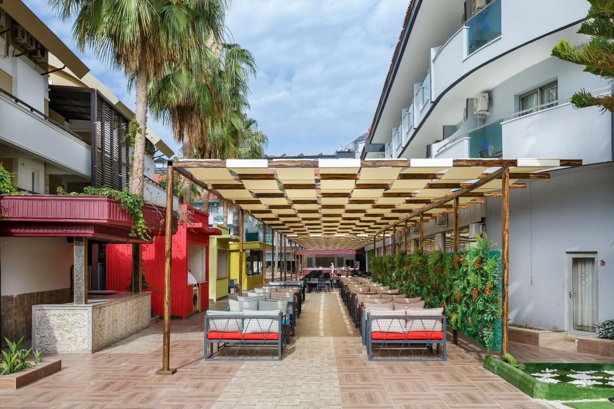 Dedeman Kemer Resort