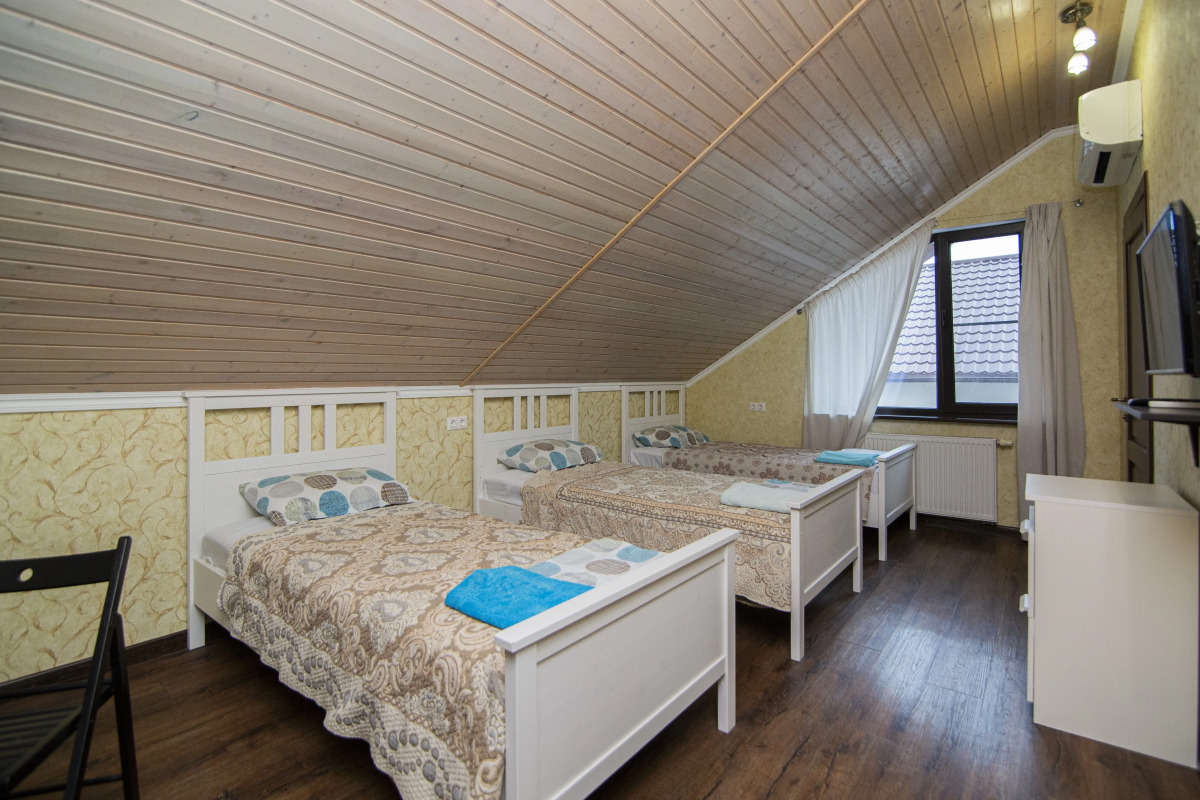 Гостевой дом с бассейном