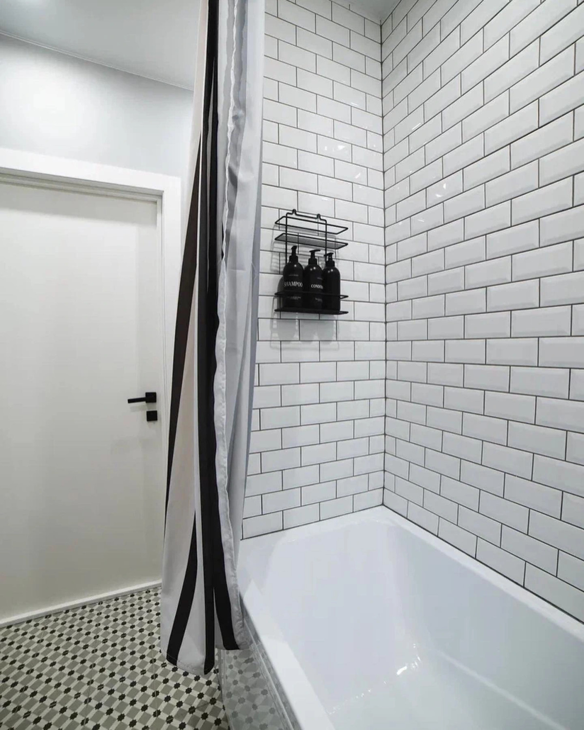 Апартаменты Желтая Студия с панорамным окном