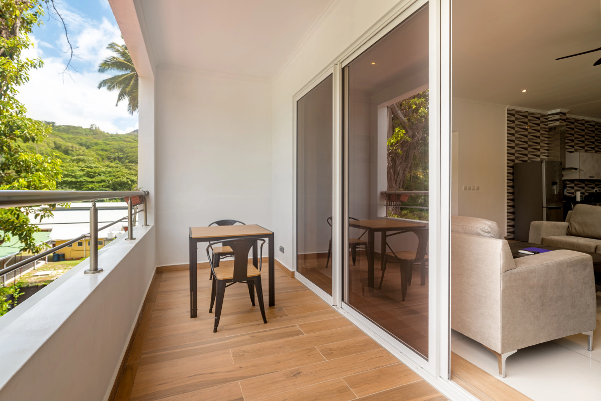 Апарт-отель Royale Suites Luxury Apartment