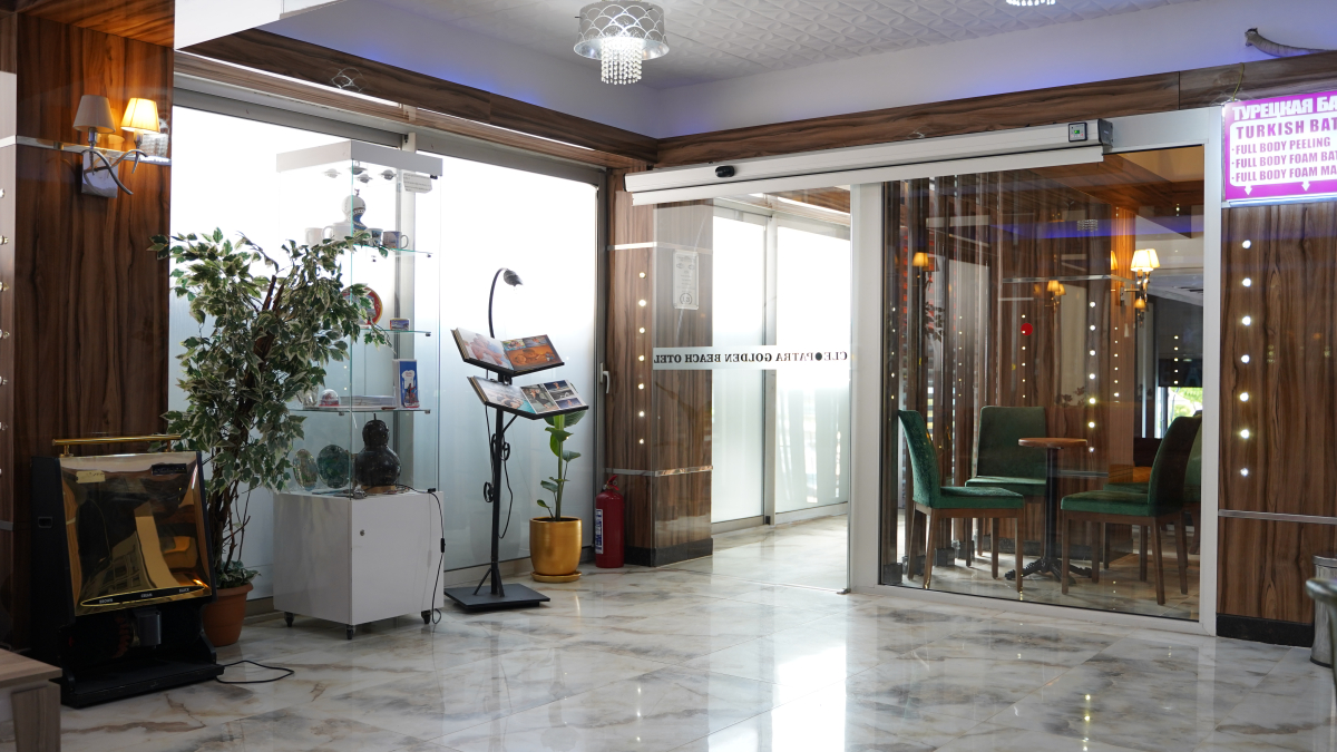 Отель Cleopatra Golden Beach