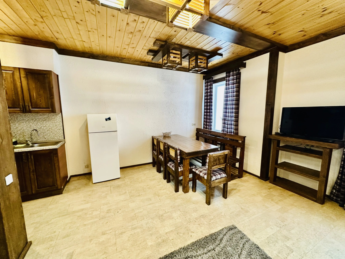 Квартира на Аланской, 25 "Трехкомнатные"