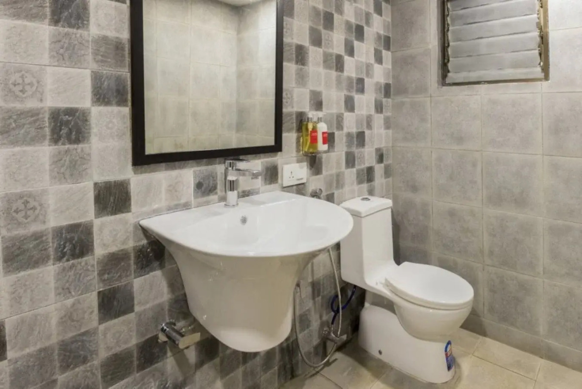 Отель Oceans 7 Ashwem