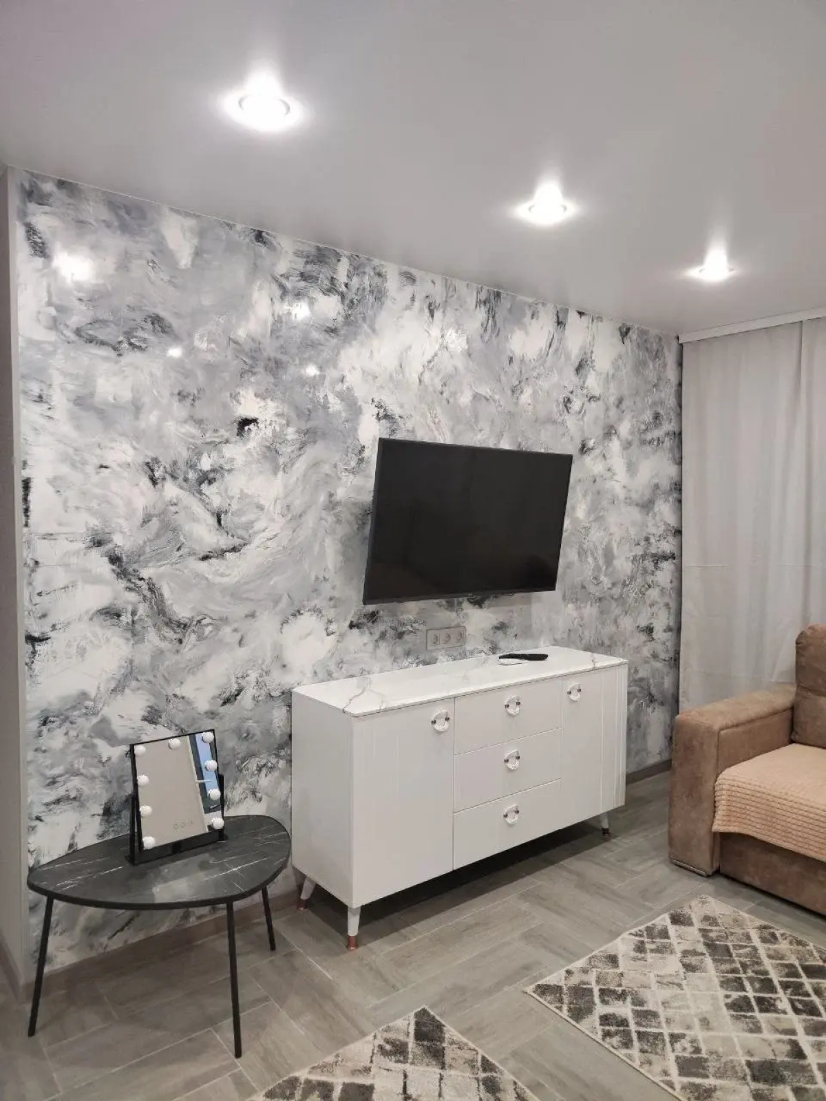 Квартира с Видом на Волгу в Центре Города