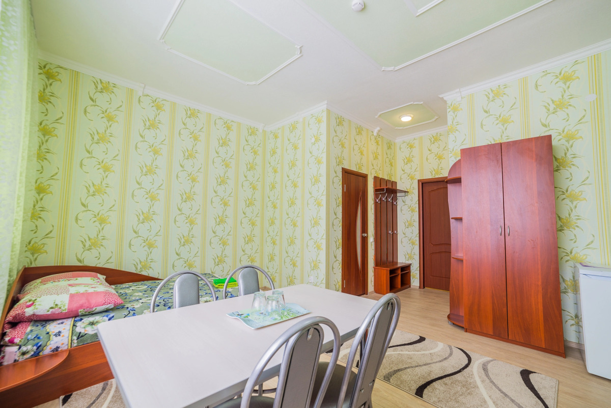 Отель Чайка