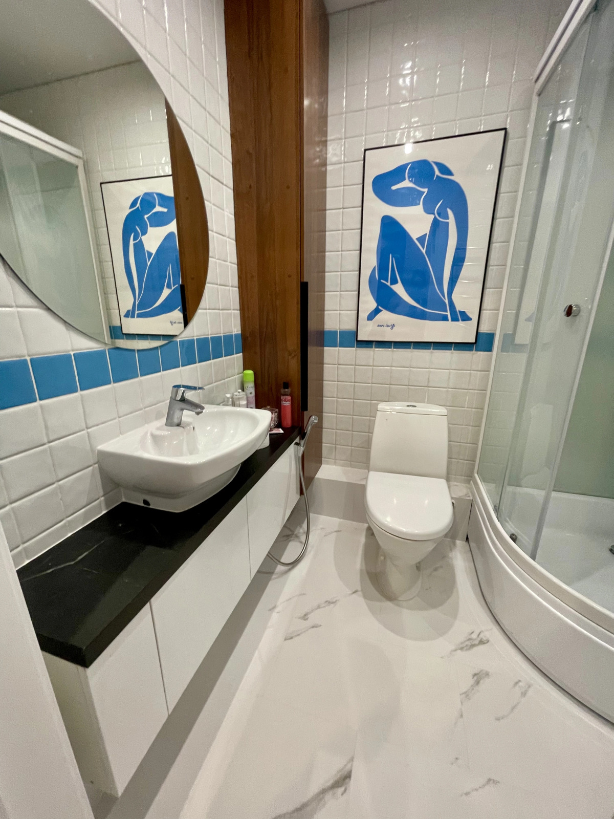 Апартаменты На Верхней Набережной