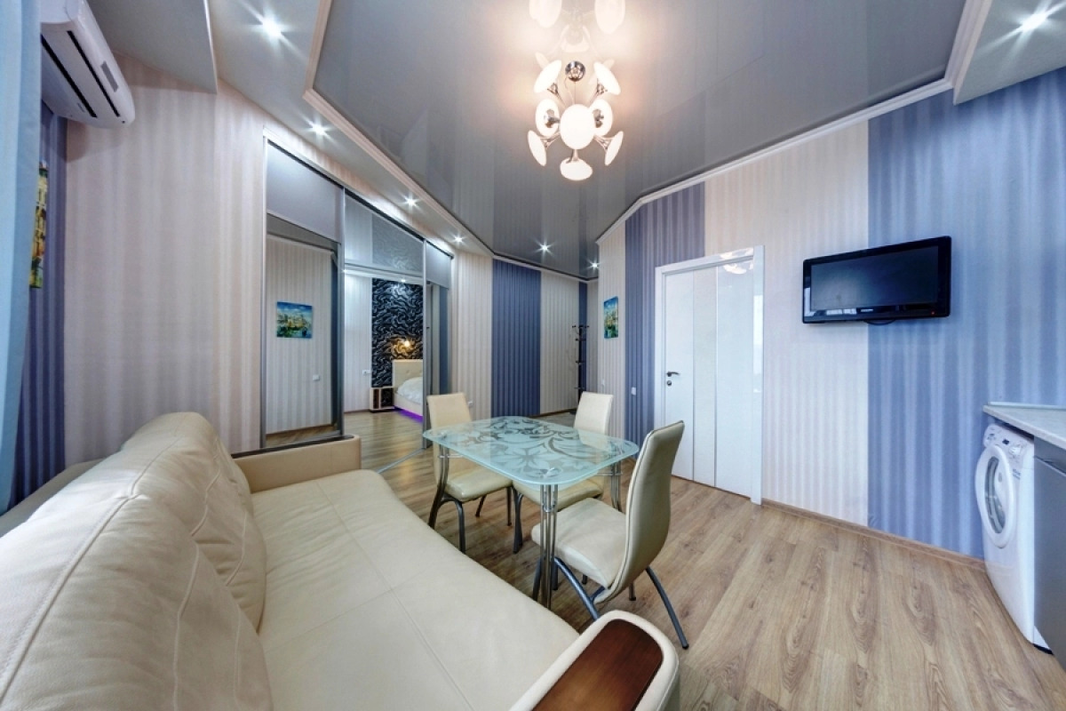 Апартаменты на площади МОПРа