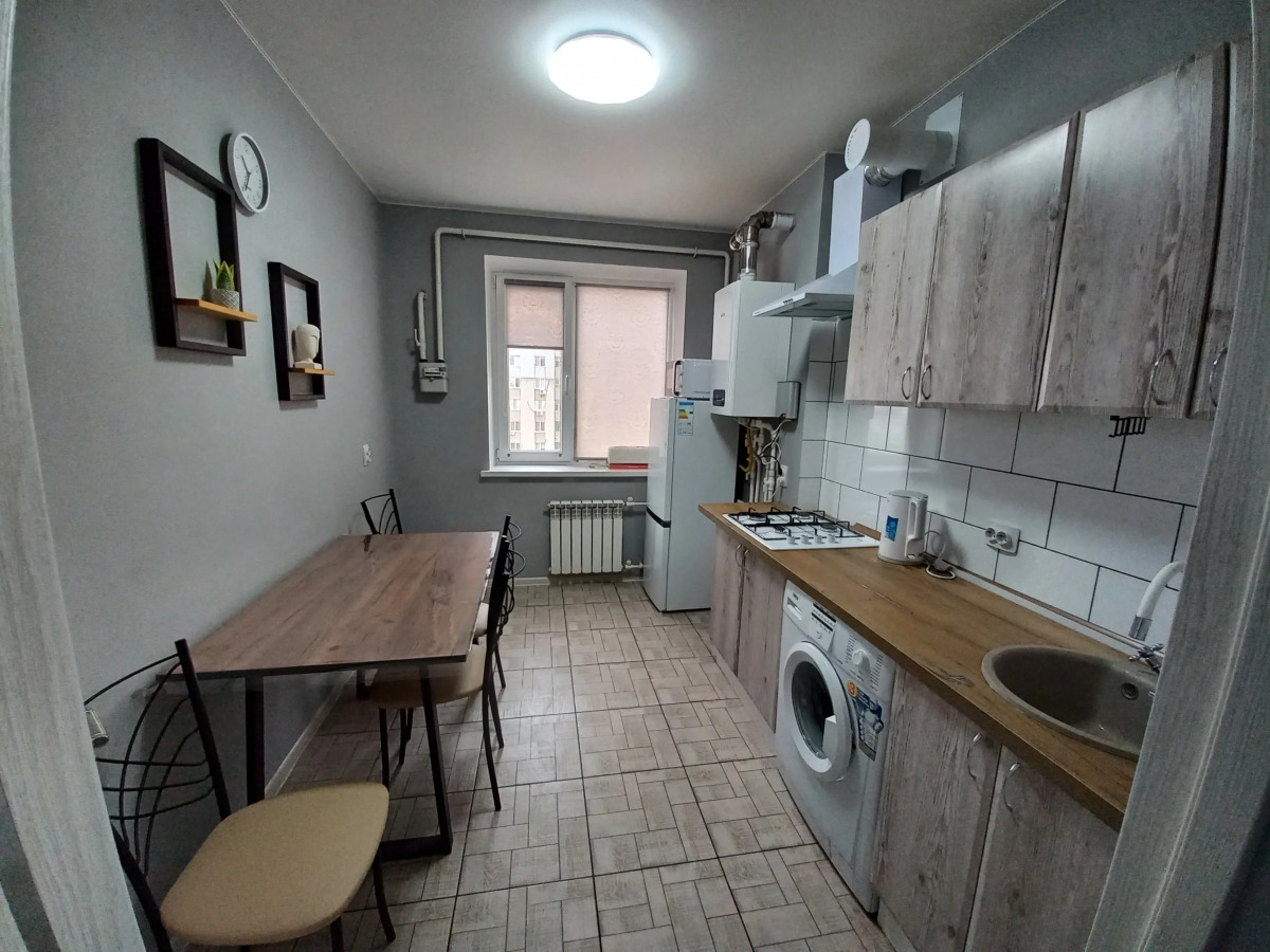 Квартира Просторная 2-к с красивым видом из окна