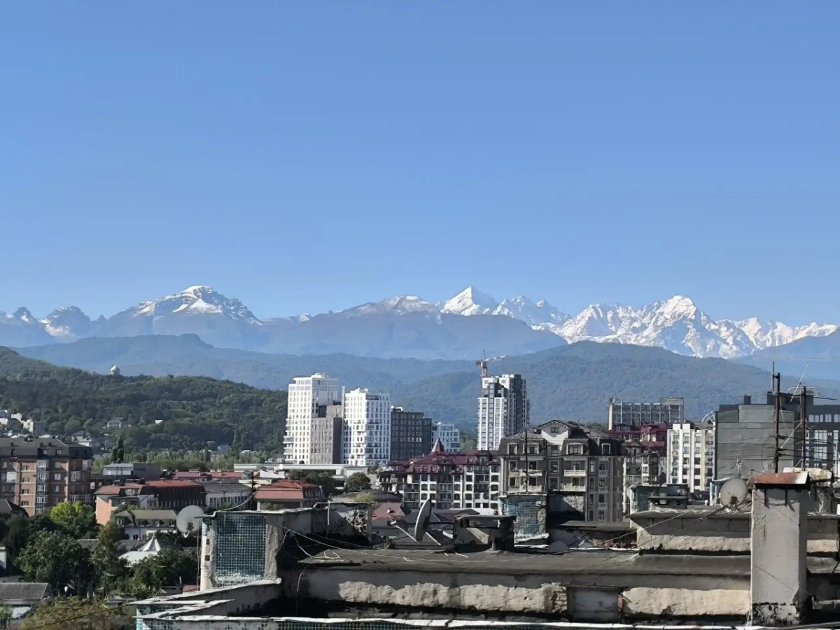 Квартира с шикарным видом на Кавказский хребет