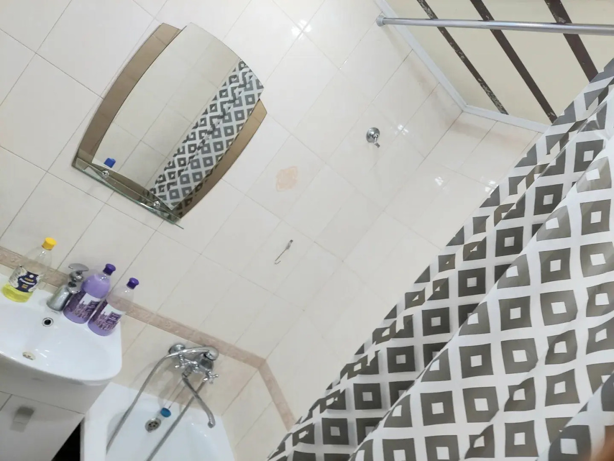 Квартира Большая однушка в центре рядом с парком, горбольницей, ФОКом и вузами