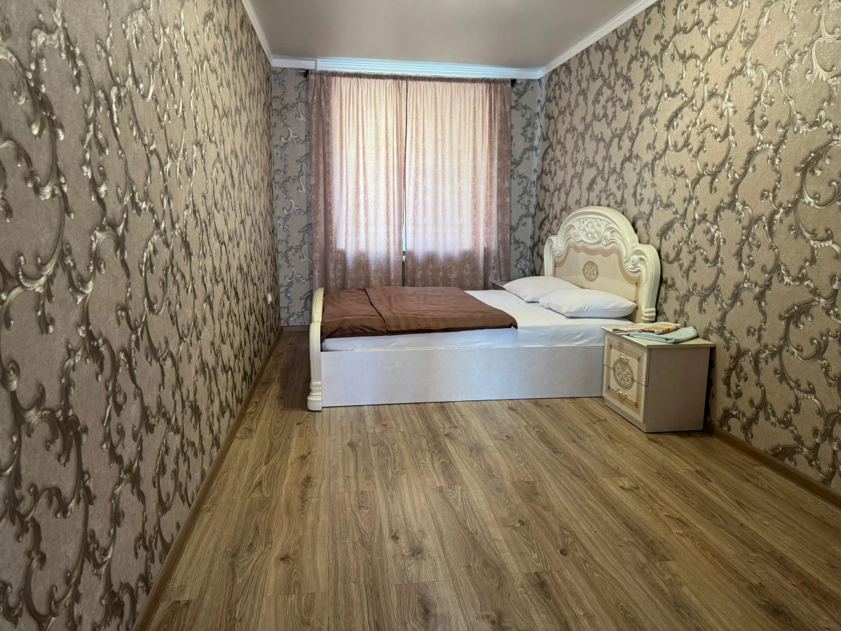 Апартаменты на Проспекте Строителей 27-3