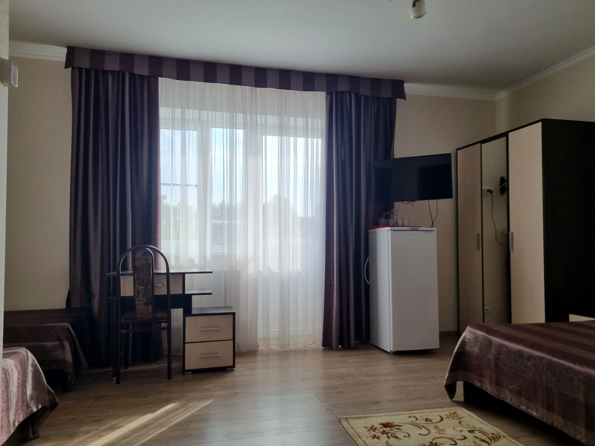 Гостевой Дом Людмила на Тургенева