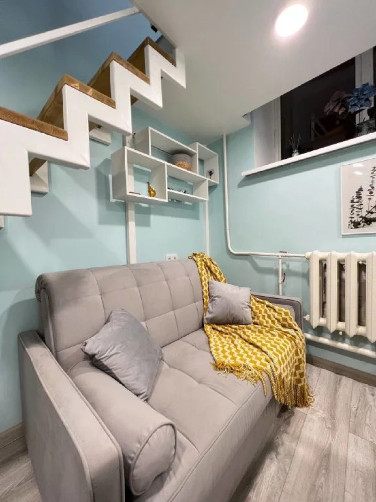 Двухуровневая студия Bright Yellow на Электрозаводской