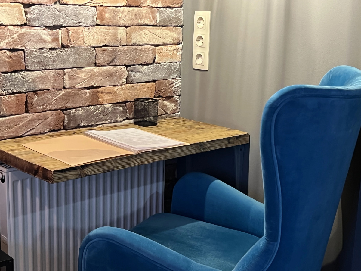 Апартаменты с Часами в Стиле Лофт