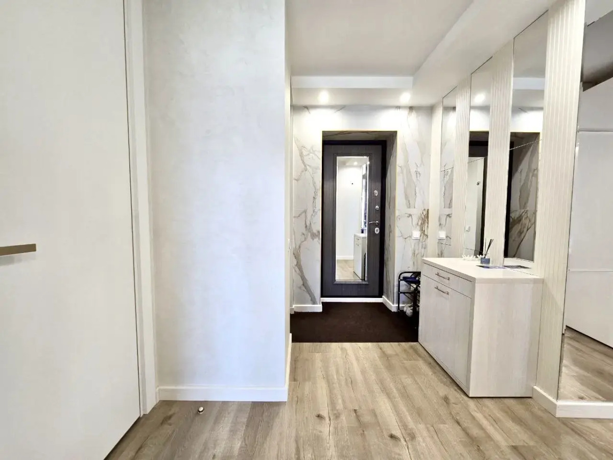 Квартира Евродвушка Люкс Ломоносова 6